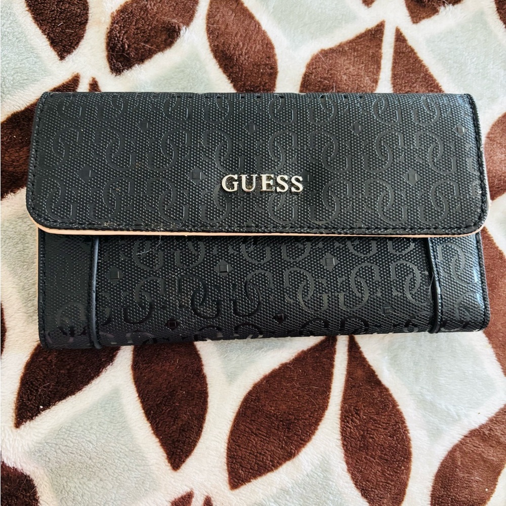 GUESS Black Monogram Wallet